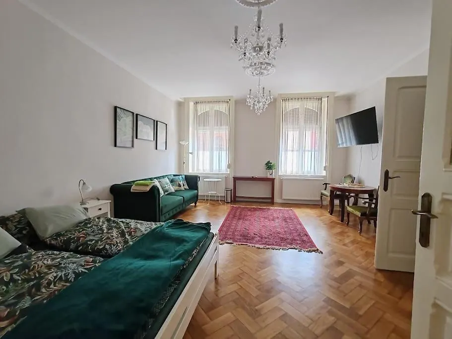 Apartment Green Kalvin Budapest